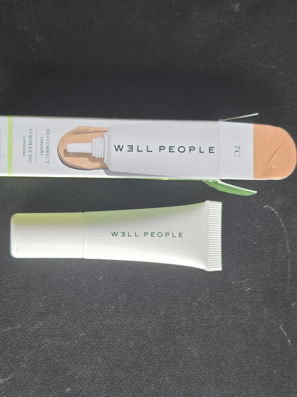 W3ll People Bio Correct Neutral Concealer - 7C (Peachy Beige)
